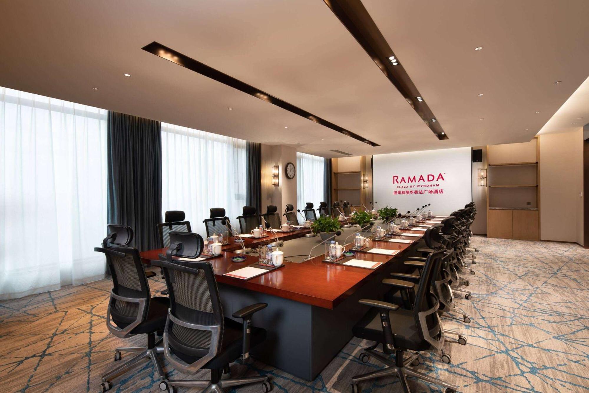 Ramada Plaza Wyndham Wenzhou Cangnan Buitenkant foto